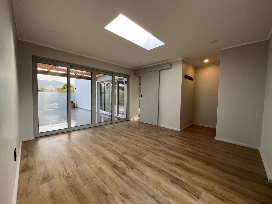 3 Bedroom Property for Sale in Maremmana Estate Western Cape